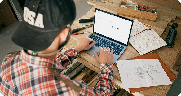 The RushTranslation Difference Human-Powered, Technology-Driven<br />
